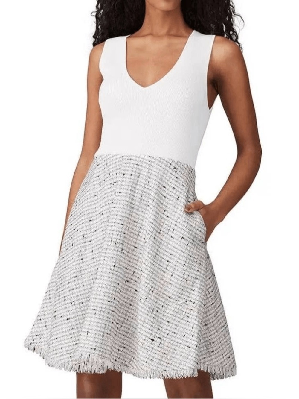 Women’s TED BAKER London Adalad A-Line Tweed Skirt V-Neck dress. Size 4 / US 10
